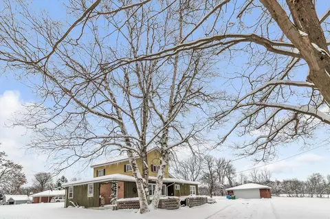 242 Davis, Marcellus, MI 49067 photo 4