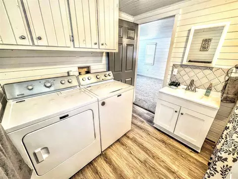 86 N North, White Cloud, MI 49349 photo 9