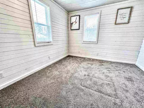 86 N North, White Cloud, MI 49349 photo 10