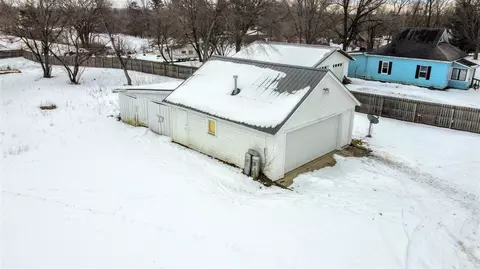 86 N North, White Cloud, MI 49349 photo 15