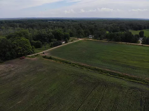 V/l 64th, Paw Paw, MI 49079