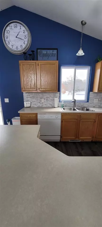 2936 Hidden Frst, Dorr, MI 49323 photo 7