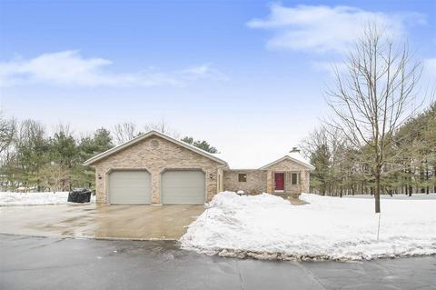 17 2nd St, Plainwell, MI 49080 photo 2