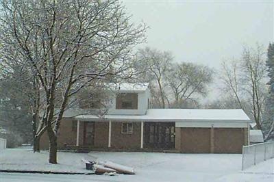 924 Melody Ct, Flushing, MI 48433 photo 1