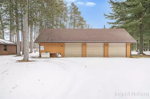 5416 N Spruce, White Cloud, MI 49349 photo 21