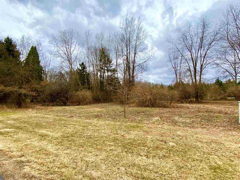 Unit 4 Indian Creek, Jackson, MI 49201