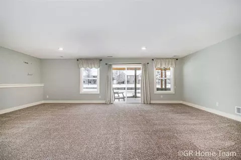 504 W Abbey Ml, Ada, MI 49301 photo 19
