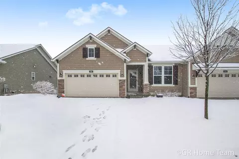 504 W Abbey Ml, Ada, MI 49301 photo 1