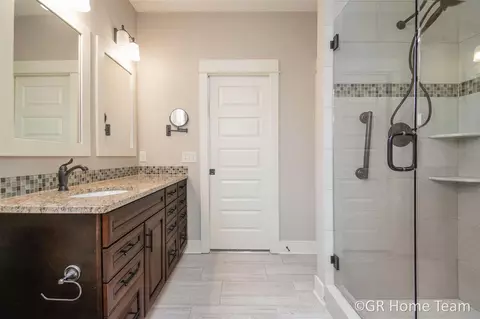 504 W Abbey Ml, Ada, MI 49301 photo 13