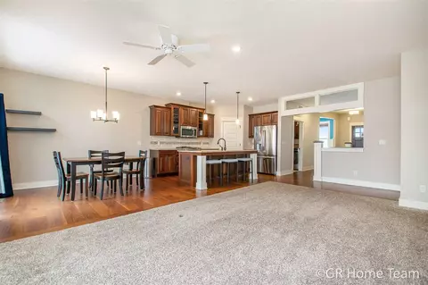 504 W Abbey Ml, Ada, MI 49301 photo 7