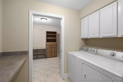 947 Bridge Crst, Ada, MI 49301 photo 15