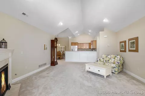 947 Bridge Crst, Ada, MI 49301 photo 4