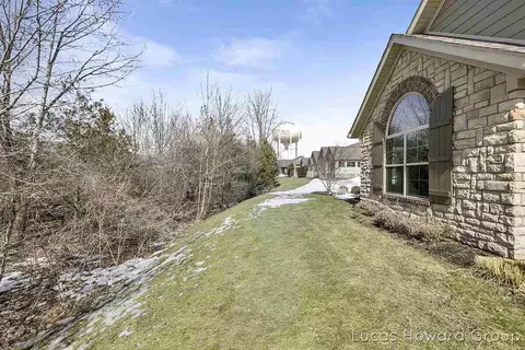947 Bridge Crst, Ada, MI 49301 photo 16