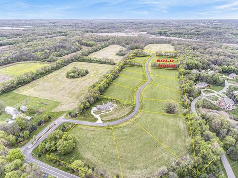 4900 Nantucket UNIT 3, Jackson, MI 49201