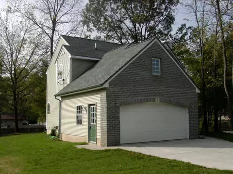 821 Phillips, Jackson, MI 49203 photo 1