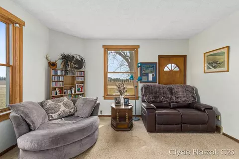 3707 146th, Hamilton, MI 49419 photo 4