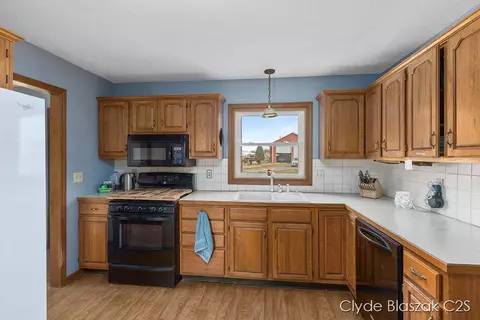 3707 146th, Hamilton, MI 49419 photo 10