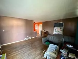 511 Maple, Albion, MI 49224 photo 5