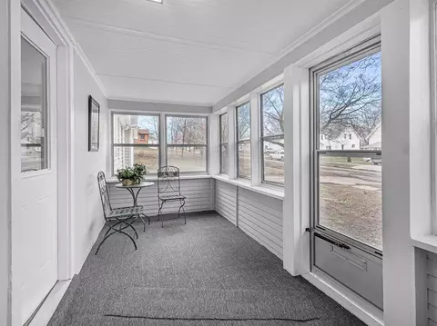 743 N State, Jackson, MI 49202 photo 3