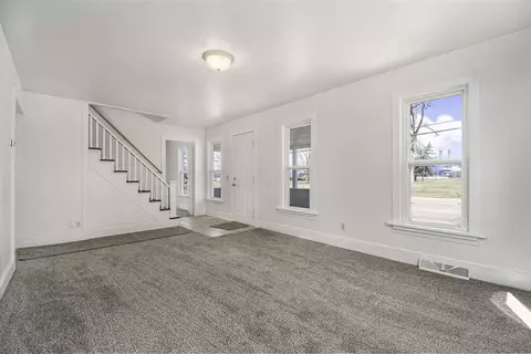 430 W Hoffman, Three Rivers, MI 49093 photo 5