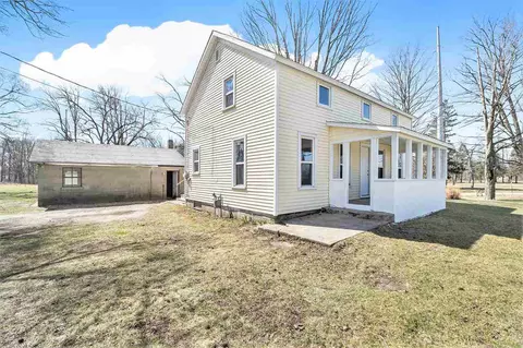430 W Hoffman, Three Rivers, MI 49093 photo 1