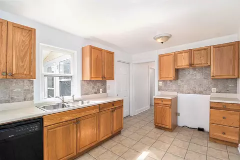 430 W Hoffman, Three Rivers, MI 49093 photo 9