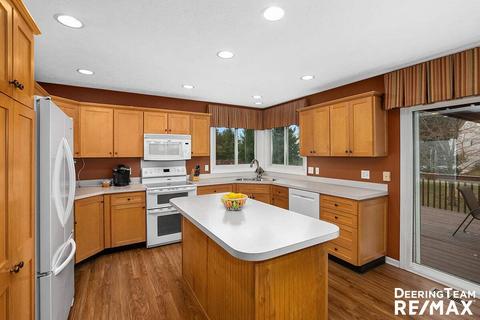 625 S Whitman, Ada, MI 49301 photo 13