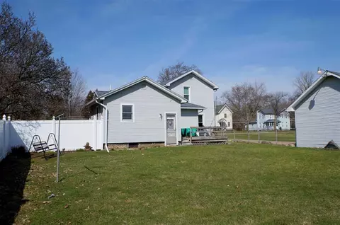 915 Allen, Jackson, MI 49202 photo 26