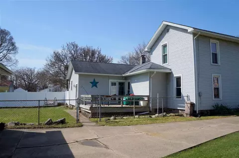 915 Allen, Jackson, MI 49202 photo 27