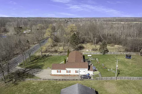 2831 E D, Kalamazoo, MI 49009 photo 2
