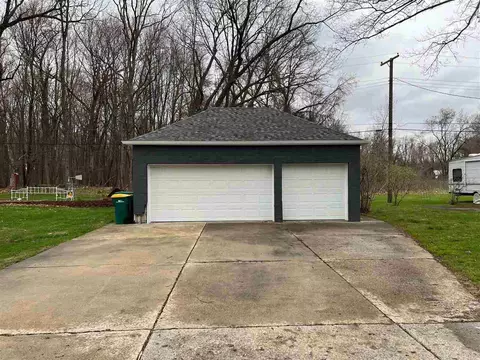 36680 Mcbride, Romulus, MI 48174 photo 3