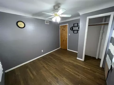 36680 Mcbride, Romulus, MI 48174 photo 12