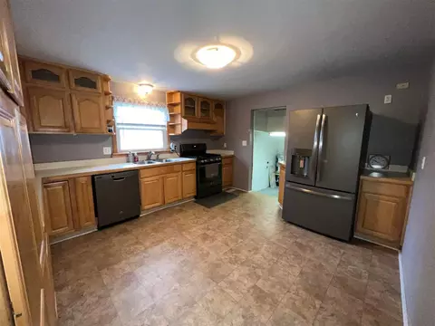 36680 Mcbride, Romulus, MI 48174 photo 14
