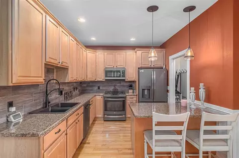 2836 Carson, Adrian, MI 49221 photo 5