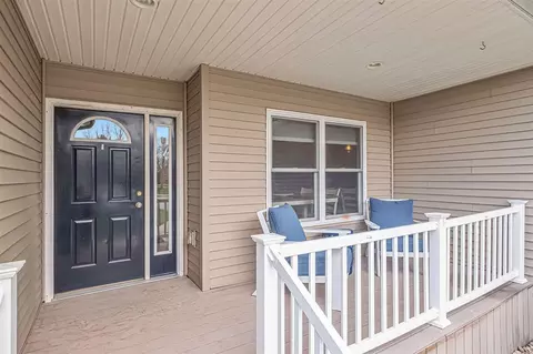 2836 Carson, Adrian, MI 49221 photo 3