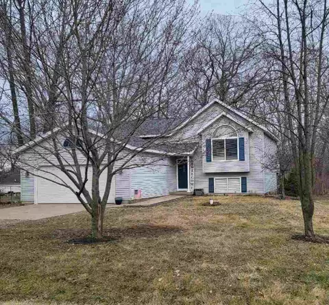 7310 Hallridge, Belding, MI 48809 photo 1