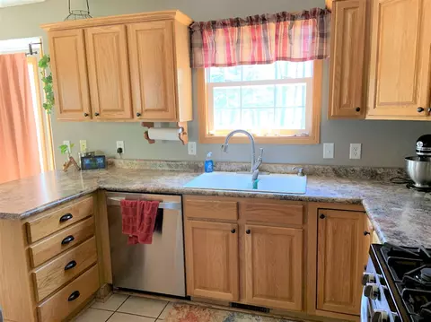 6410 Simonelli, Whitehall, MI 49461 photo 8