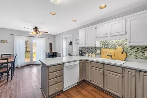 1645 Bunting, Jackson, MI 49201 photo 18