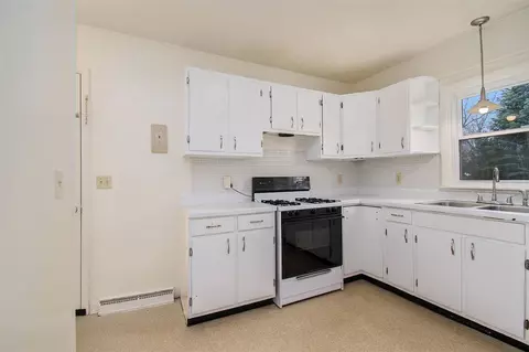 401 W Jackson, Augusta, MI 49012 photo 6