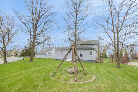440 E Michigan, Three Rivers, MI 49093 photo 3