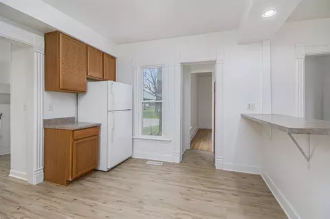 440 E Michigan, Three Rivers, MI 49093 photo 10