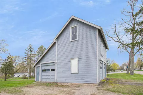 440 E Michigan, Three Rivers, MI 49093 photo 4