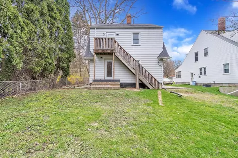 828 Eaton, Jackson, MI 49202 photo 47