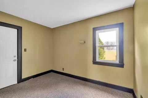 828 Eaton, Jackson, MI 49202 photo 28
