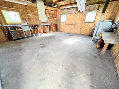 421 Clark, Big Rapids, MI 49307 photo 17