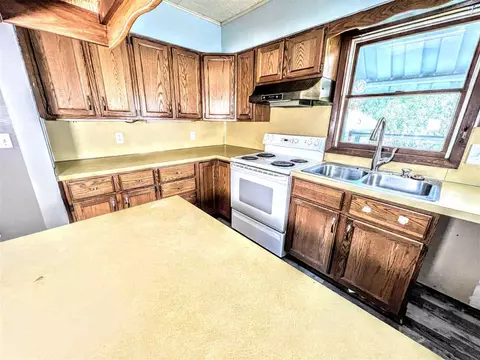 421 Clark, Big Rapids, MI 49307 photo 7