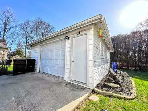 421 Clark, Big Rapids, MI 49307 photo 16