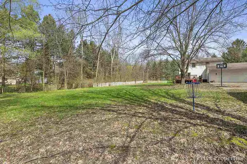 5186 Ada, Ada, MI 49301 photo 23