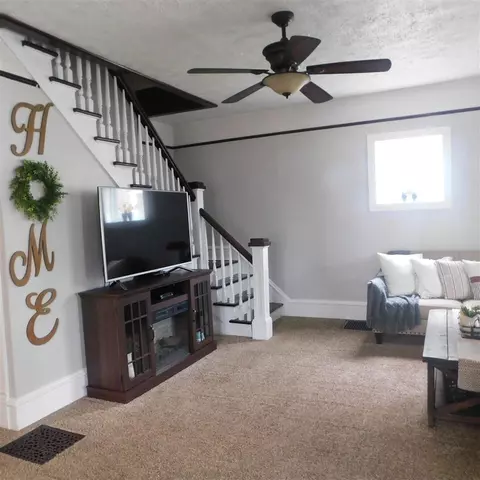 16 Fair, Newaygo, MI 49337 photo 8