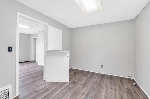 231 W Wesley St, Jackson, MI 49201 photo 6